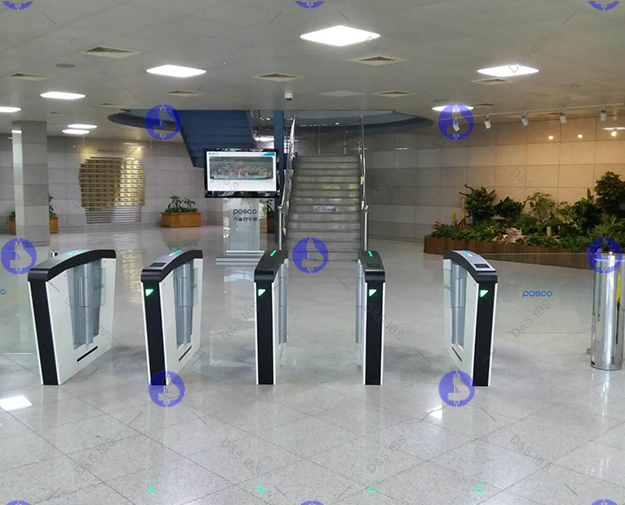 辦公樓、寫字樓大堂閘機(jī)實(shí)用解決方案